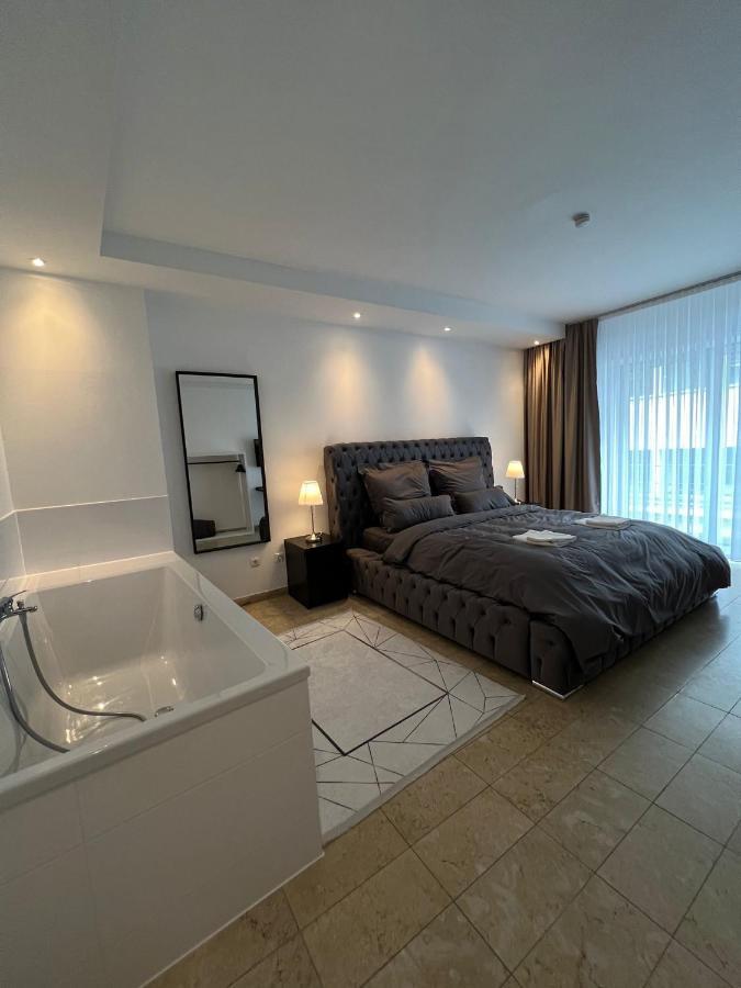 Hotel Adrett Am Dom - Digital Access โคโลญ ภายนอก รูปภาพ