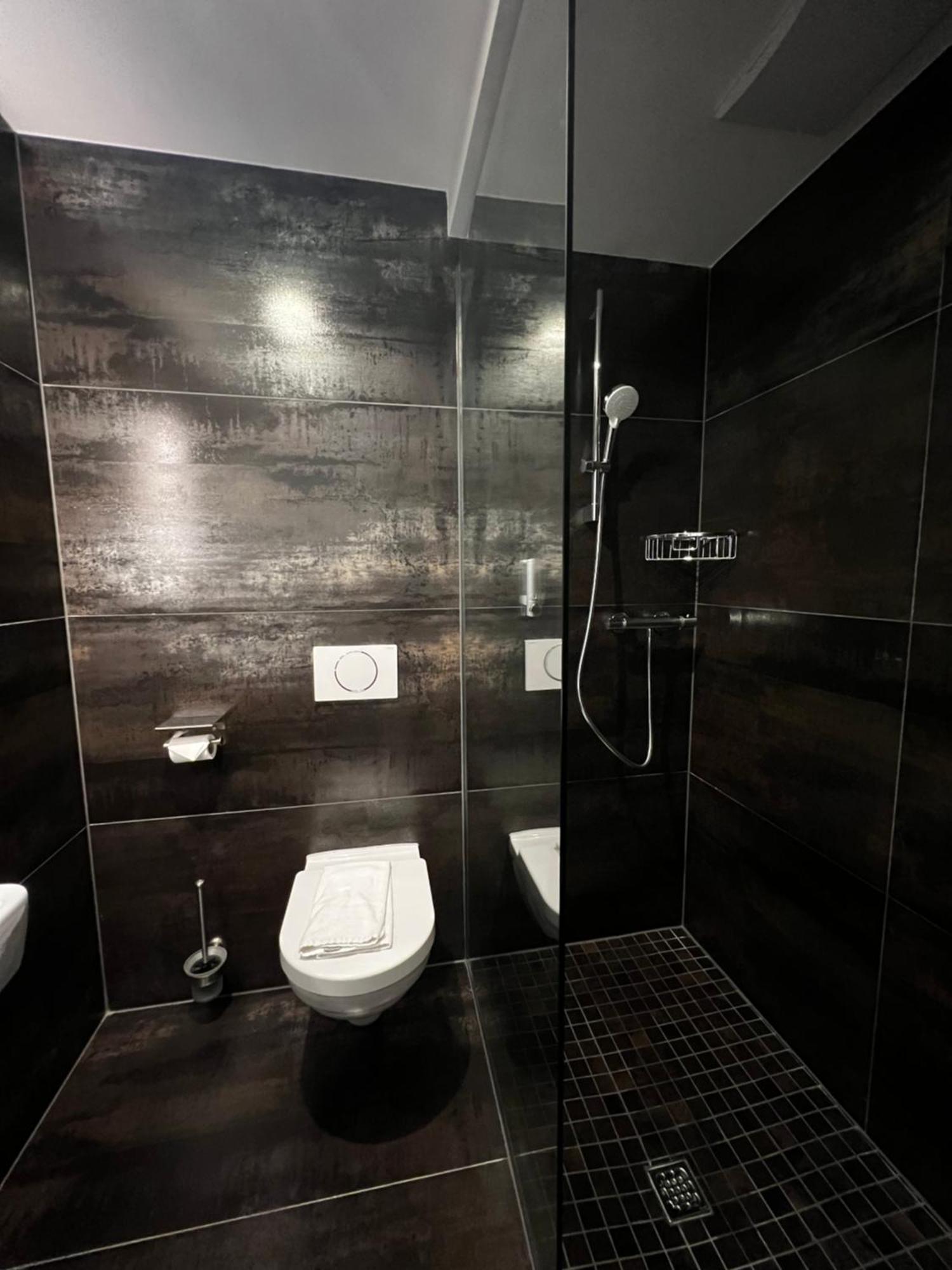 Hotel Adrett Am Dom - Digital Access โคโลญ ภายนอก รูปภาพ
